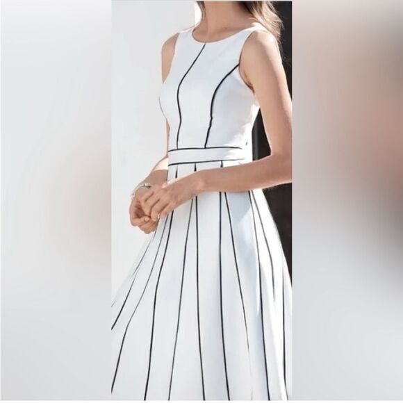 White House Black Market Dresses & Skirts - White House Black Market Size 4 Sleeveless Fit & Flare Women’s Ponte Knit Dress